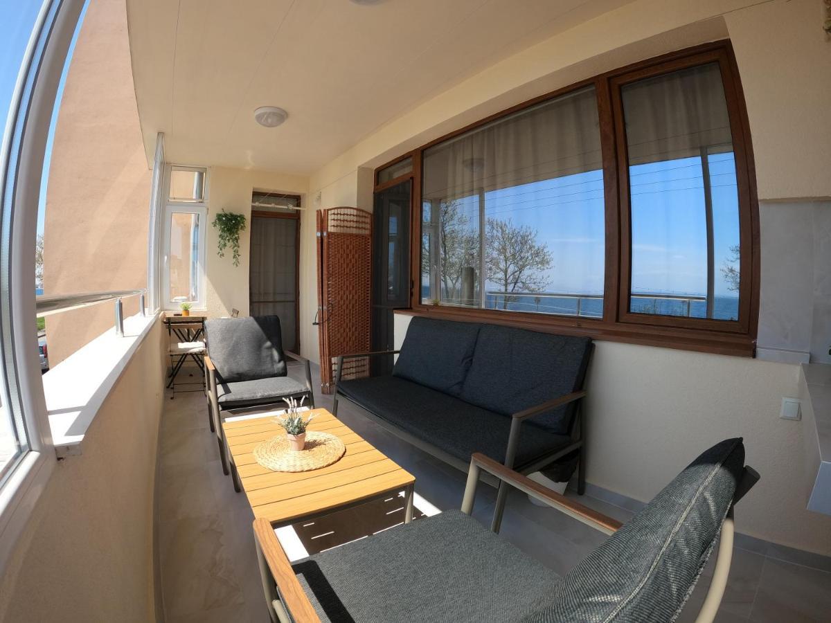 Sunset Yavorov Pomorie Apartment Exterior photo